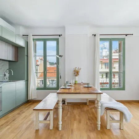 Happyfew Cathedrale Apartment *